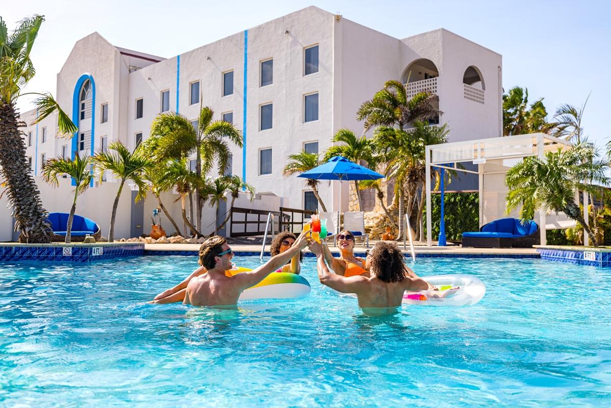 Tryp By Wyndham Aruba Adults Only Hotel Palm Beach