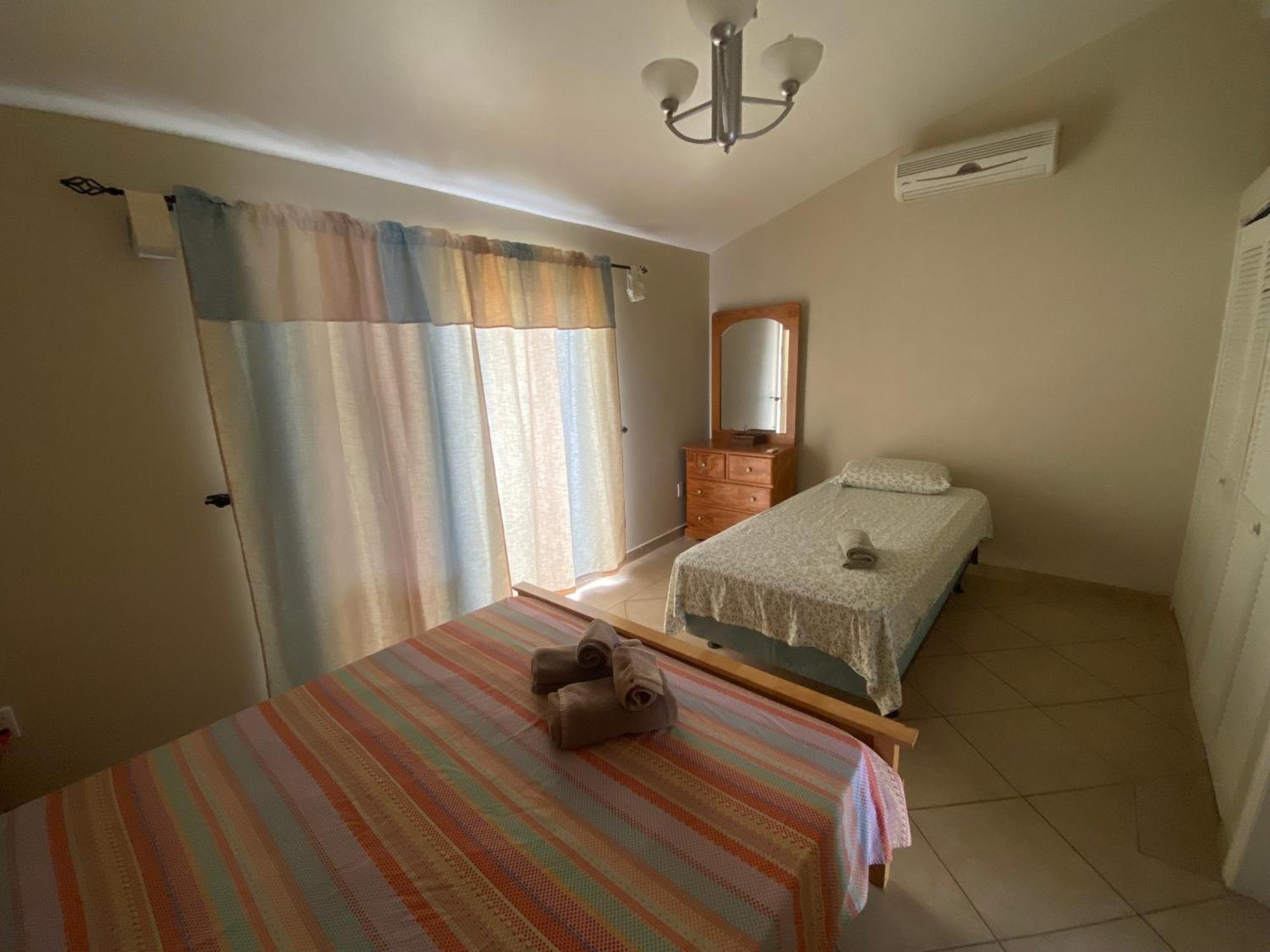 Antigua Chiama Italia Villa *