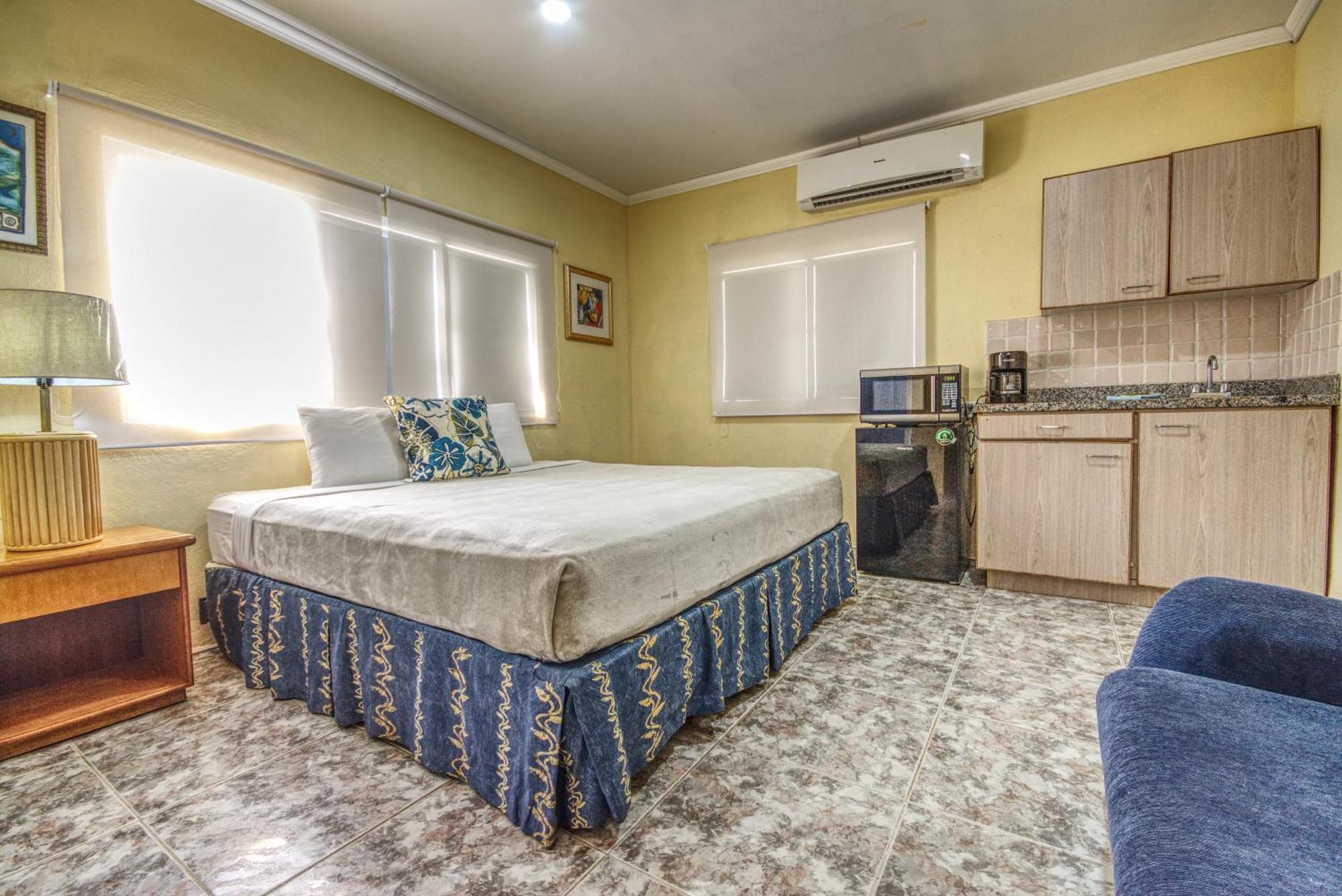 Hotel Palm Retreat