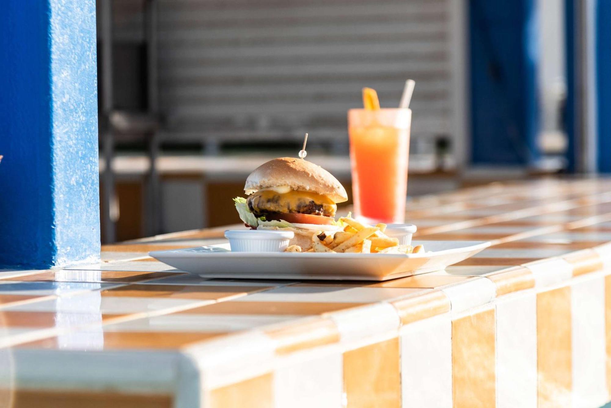 Tryp By Wyndham Aruba Adults Only 3* Palm Beach