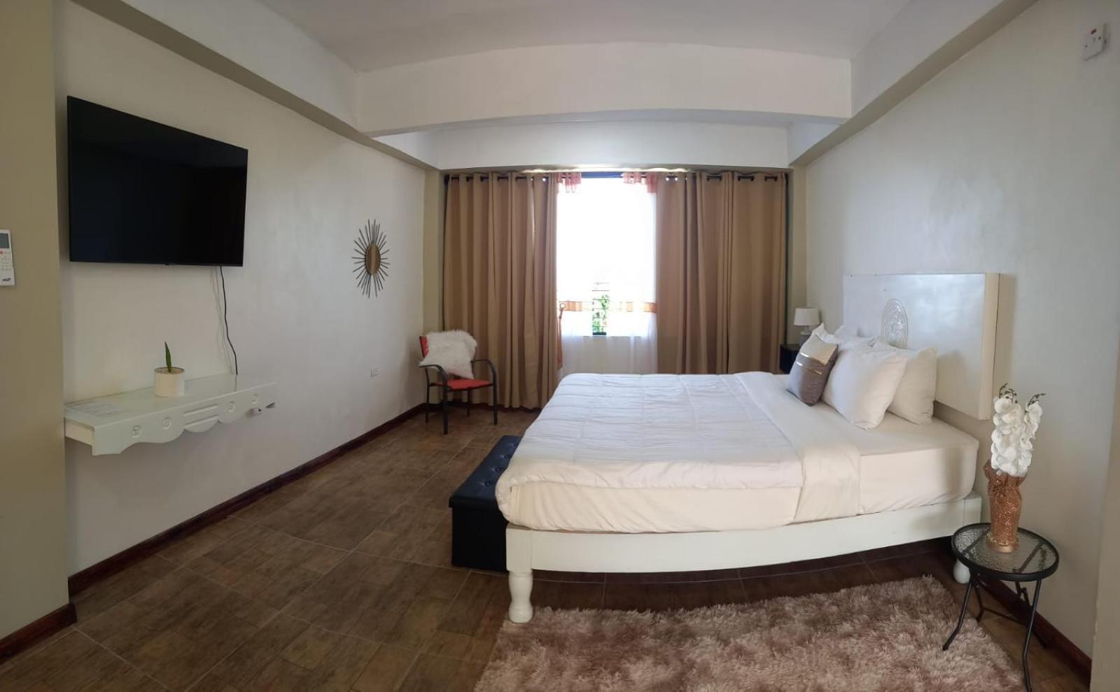Misbhaven And Hotel *