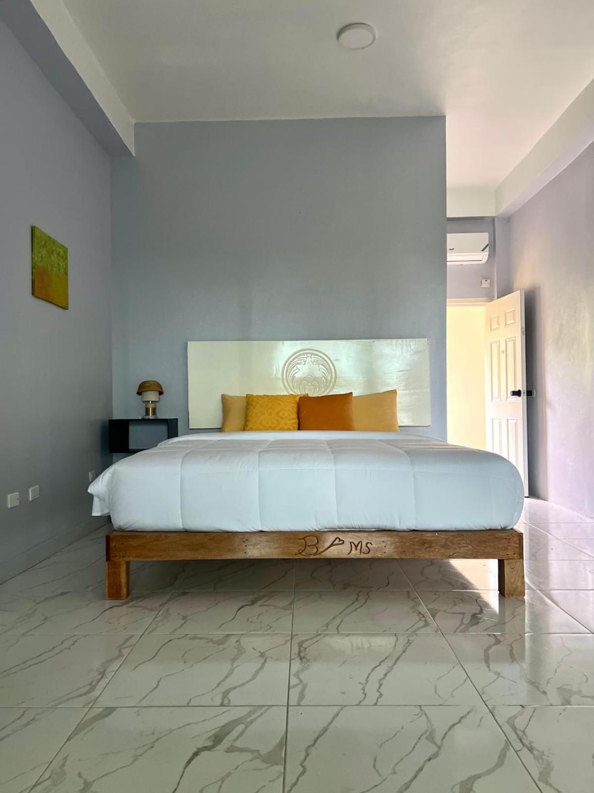 Hotel Misbhaven And Port Antonio