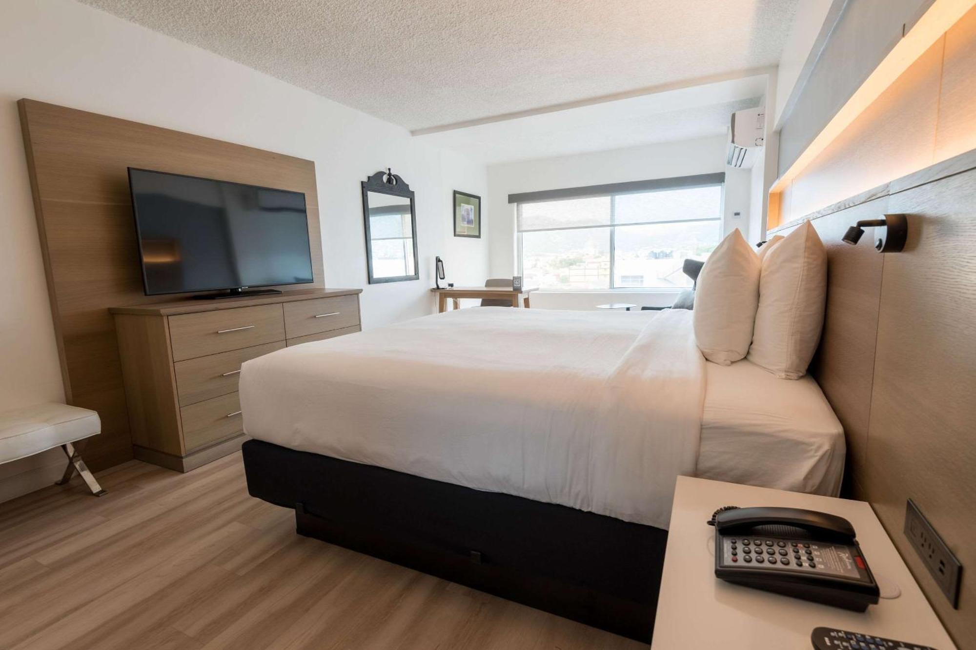 Hotel Radisson Trinidad 3*