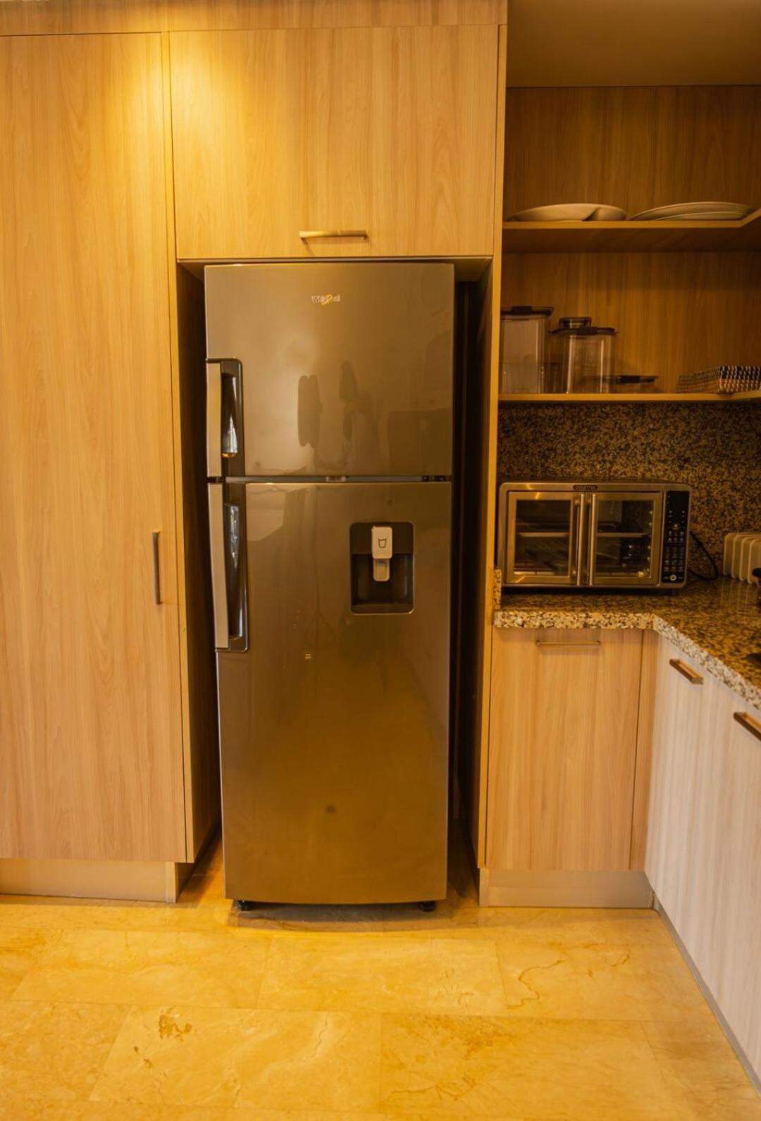 Pop Riviera Golf Apartment *