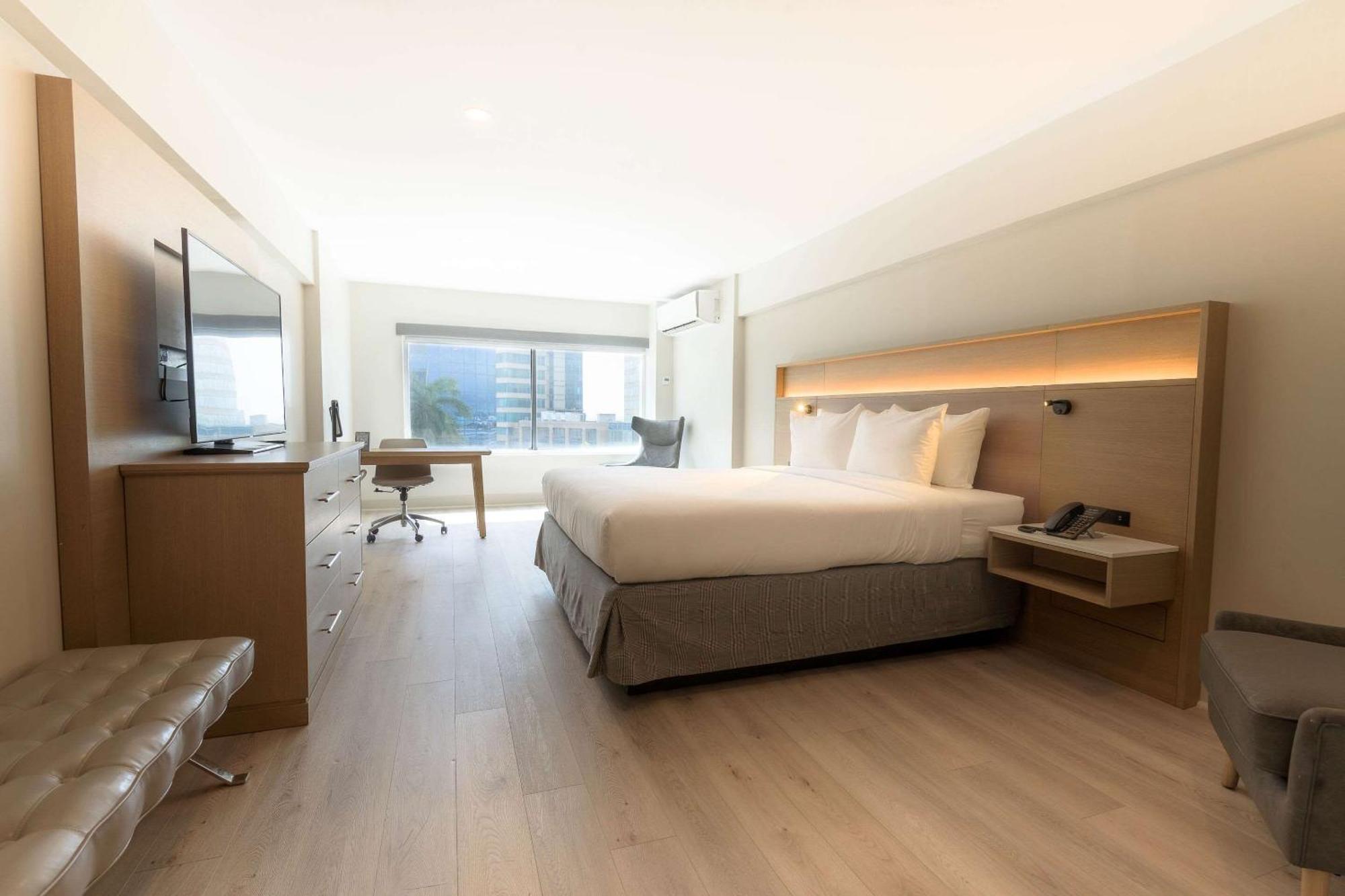 Radisson Trinidad 3* Port of Spain