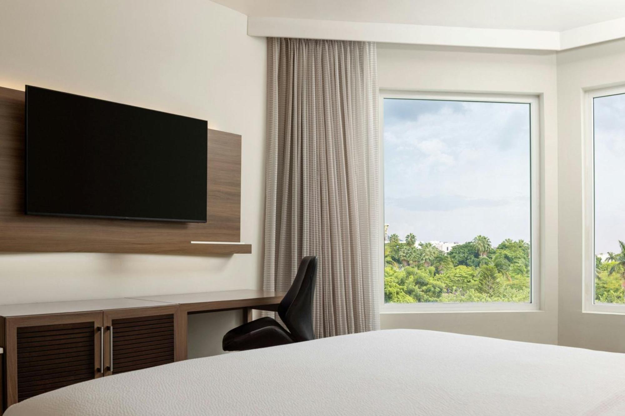 Courtyard By Marriott Kingston, Jamaica Kingston