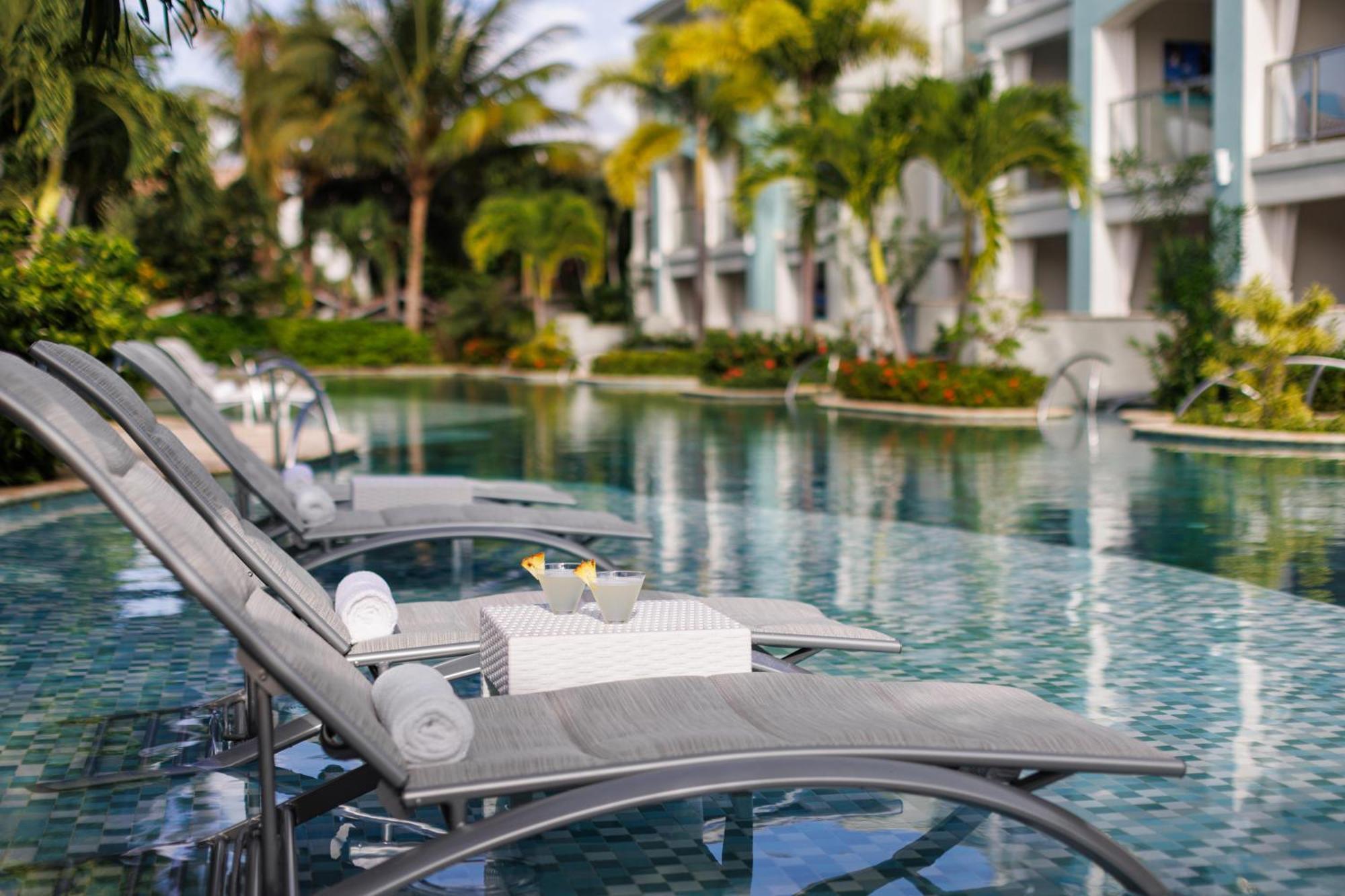Resort Sandals - Couples Only (adults Only)