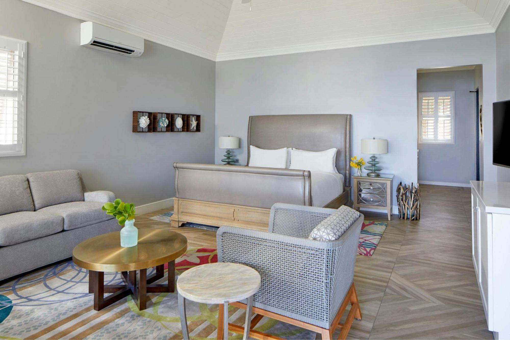 French Leave Resort, Autograph Collection Resort 4*