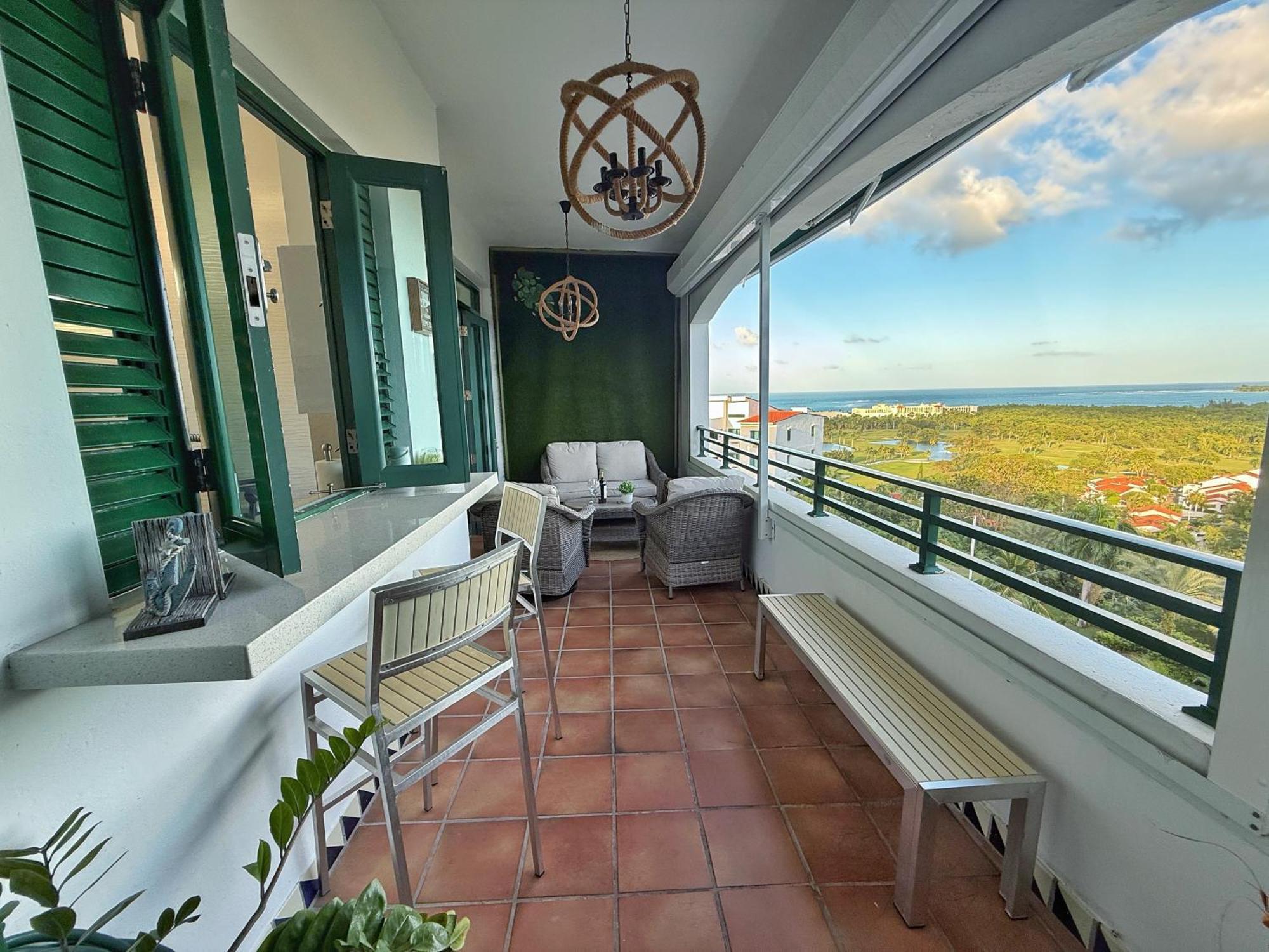 Apartment Luxury Ocean View Penthouse