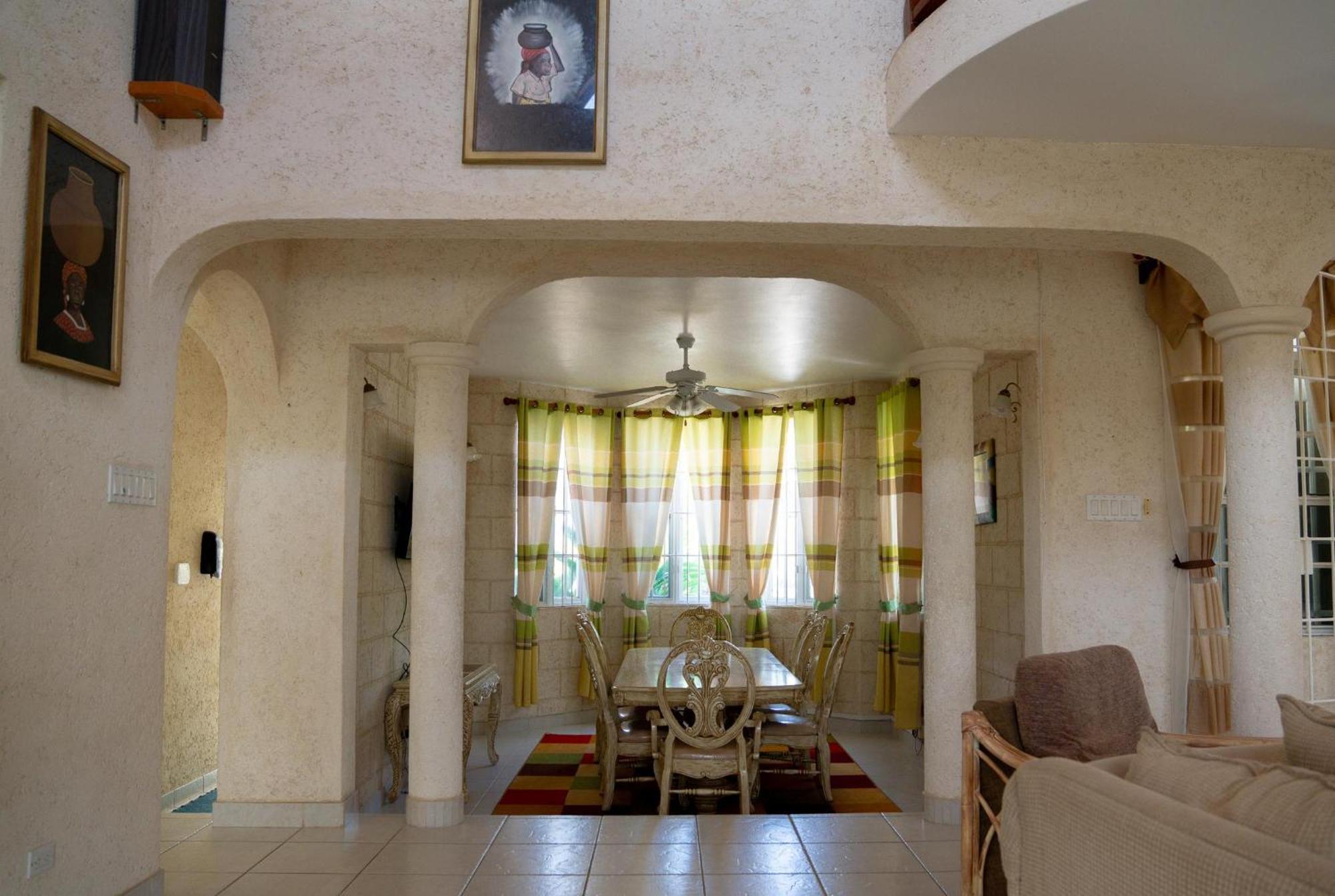 Zenbreak Marzalea 4bd Holiday home *