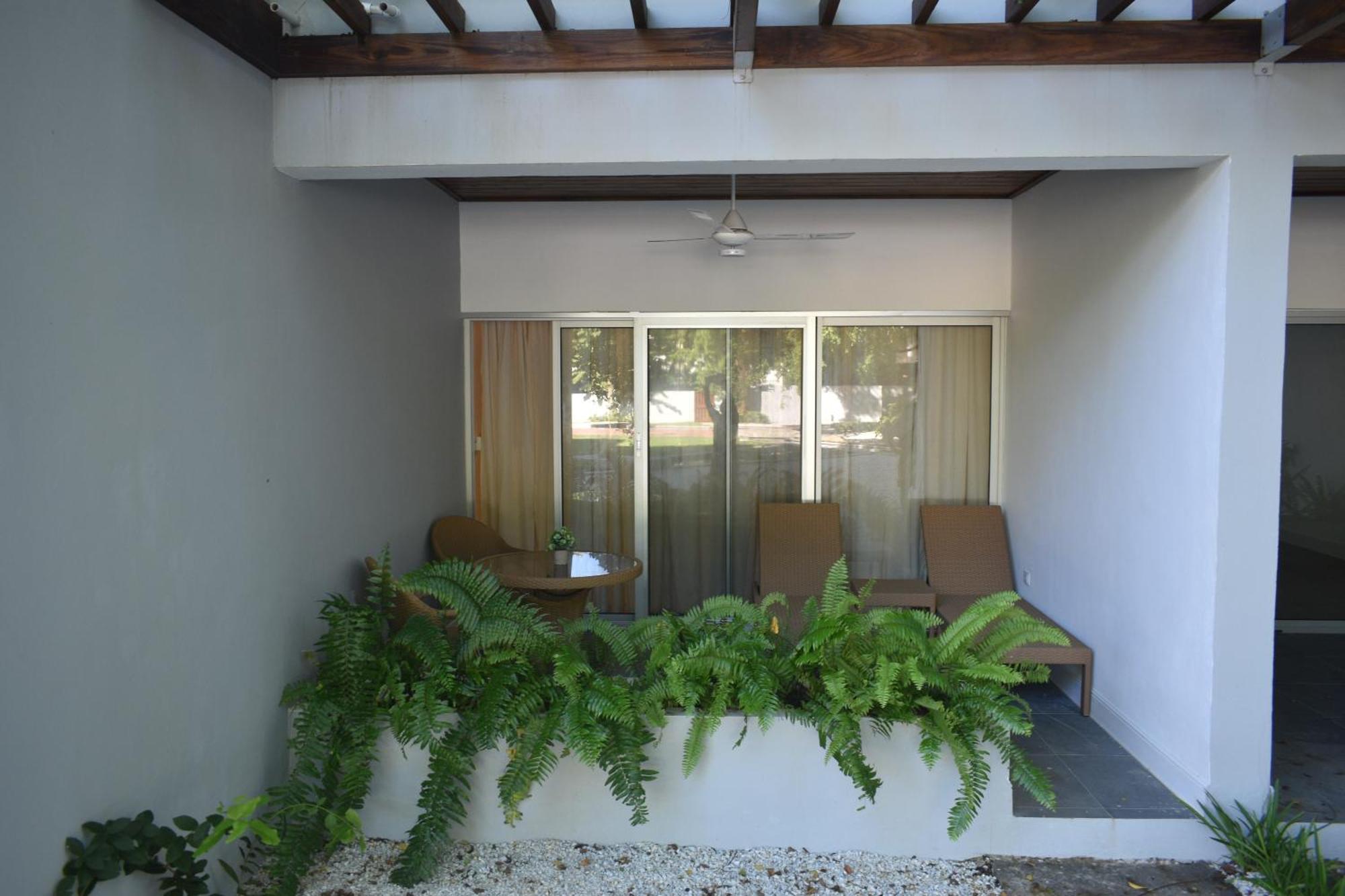 Perla Marina Condo- Walk To Yoga, & Food *