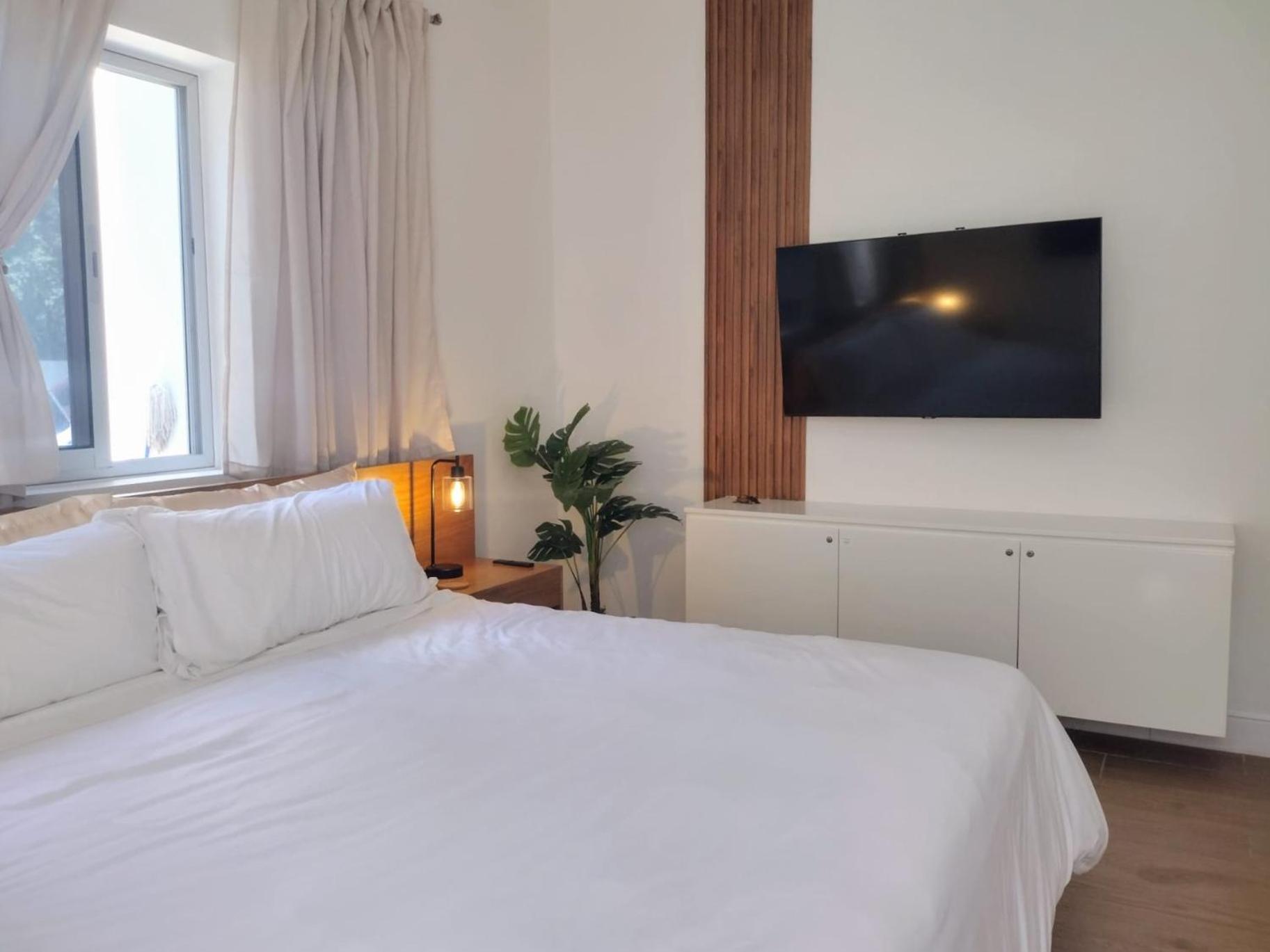 Perla Marina Condo- Walk To Yoga, & Food Apartment Sosua