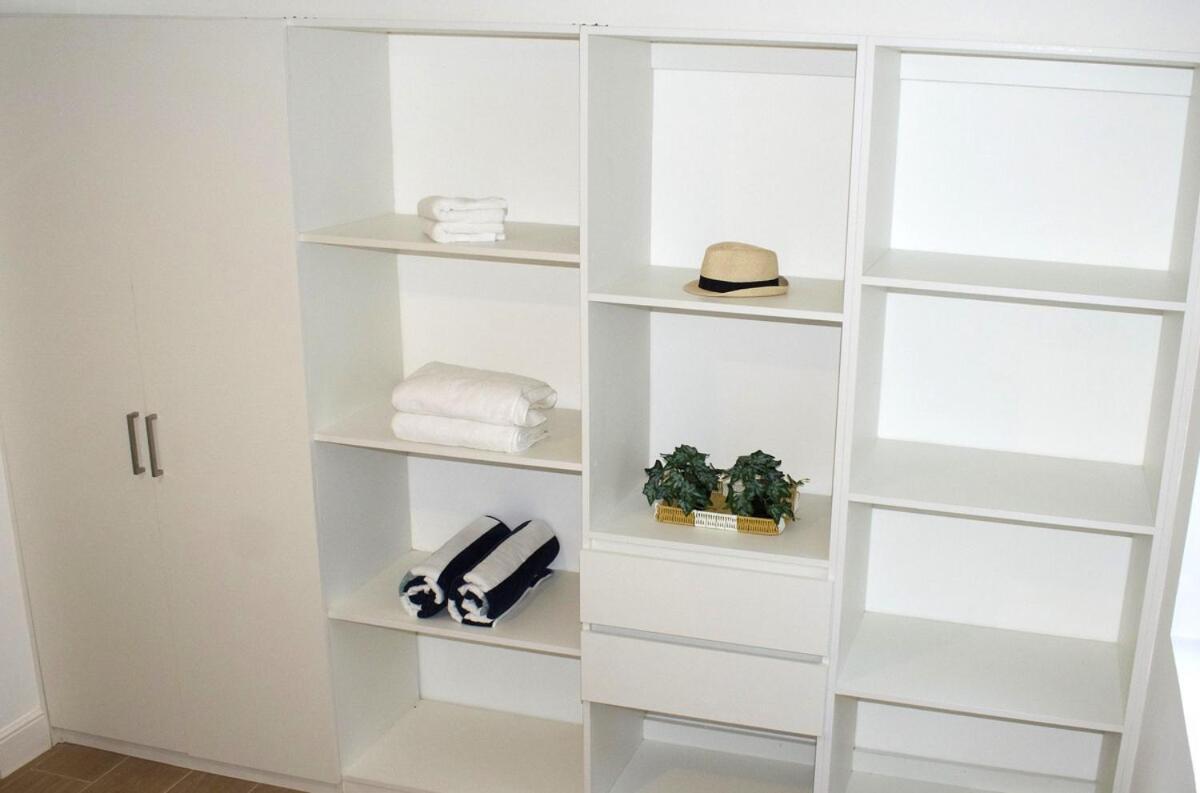 Perla Marina Condo- Walk To Yoga, & Food Apartment *