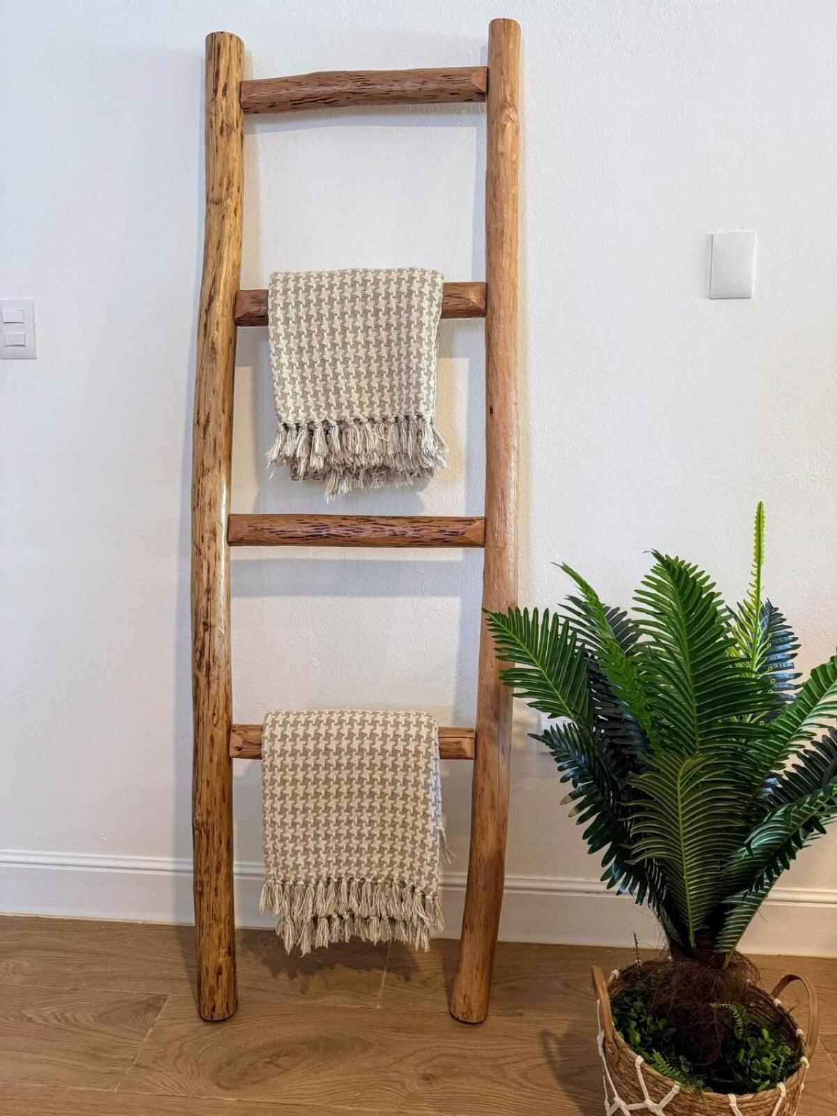 Perla Marina Condo- Walk To Yoga, & Food Sosua