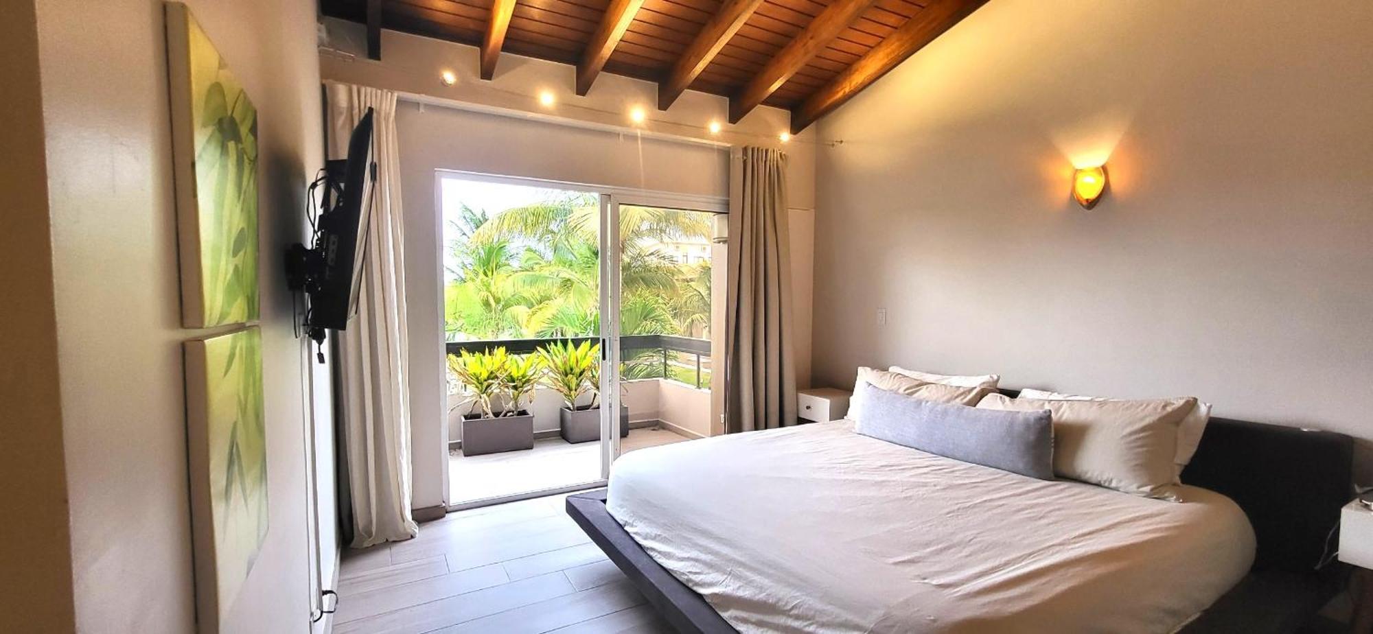 Holiday home Eagle Luxury House, Walking Distance To The