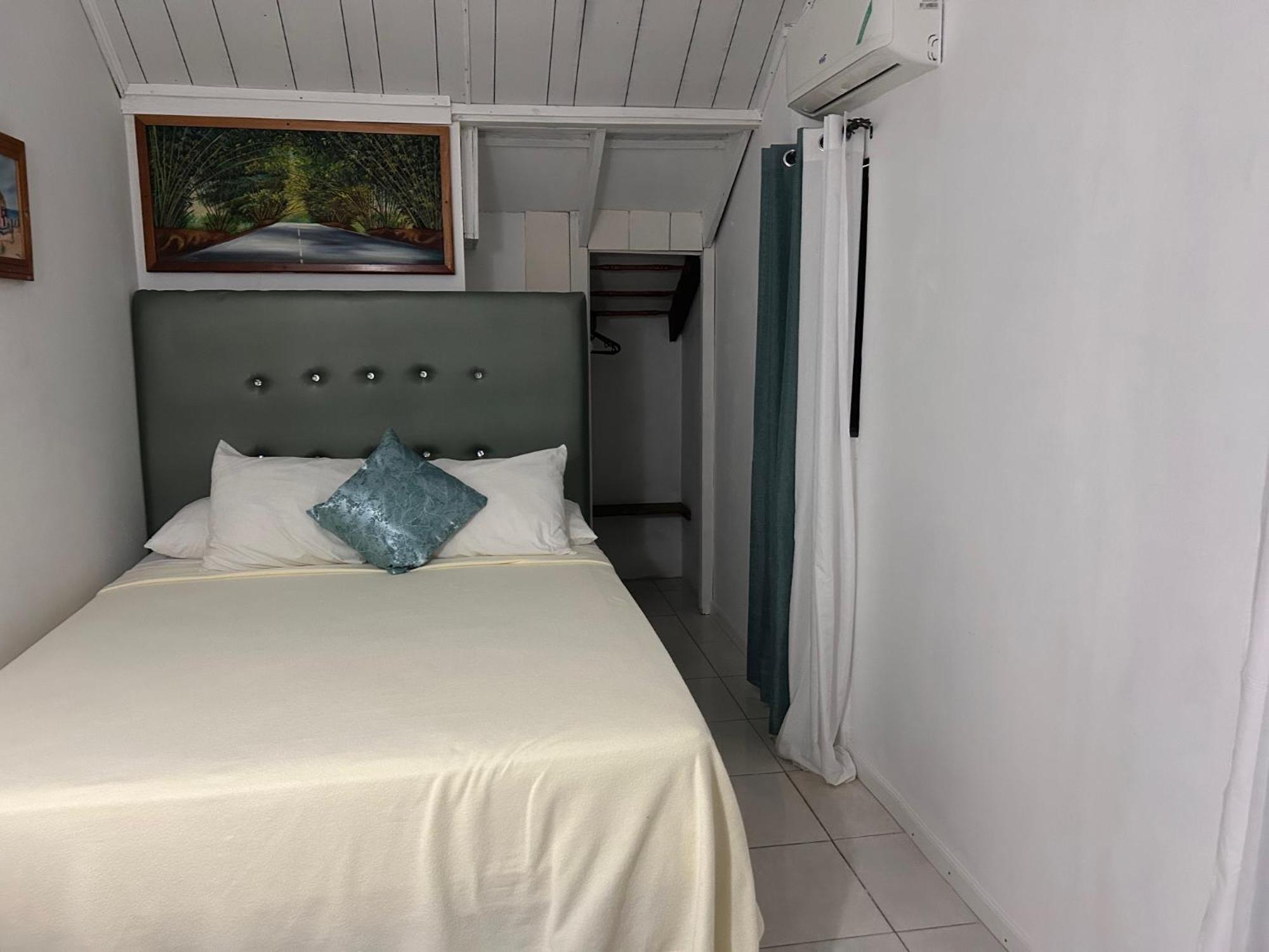 Hotel Firefly Negril