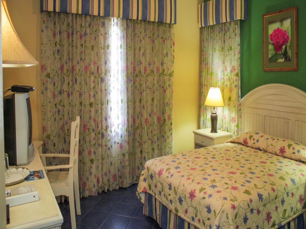L'orchidee Boutique 3* Belmont