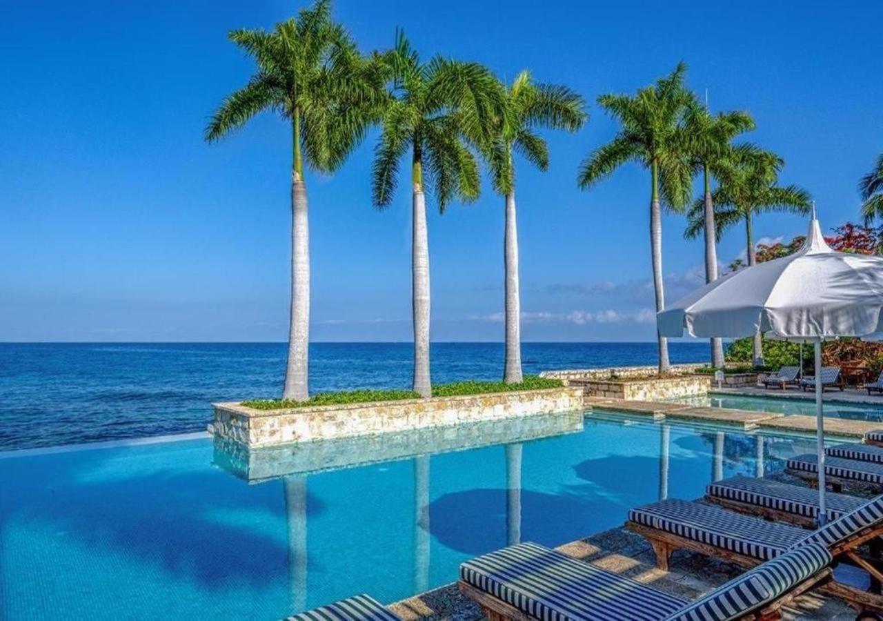 Resort Round Hill &