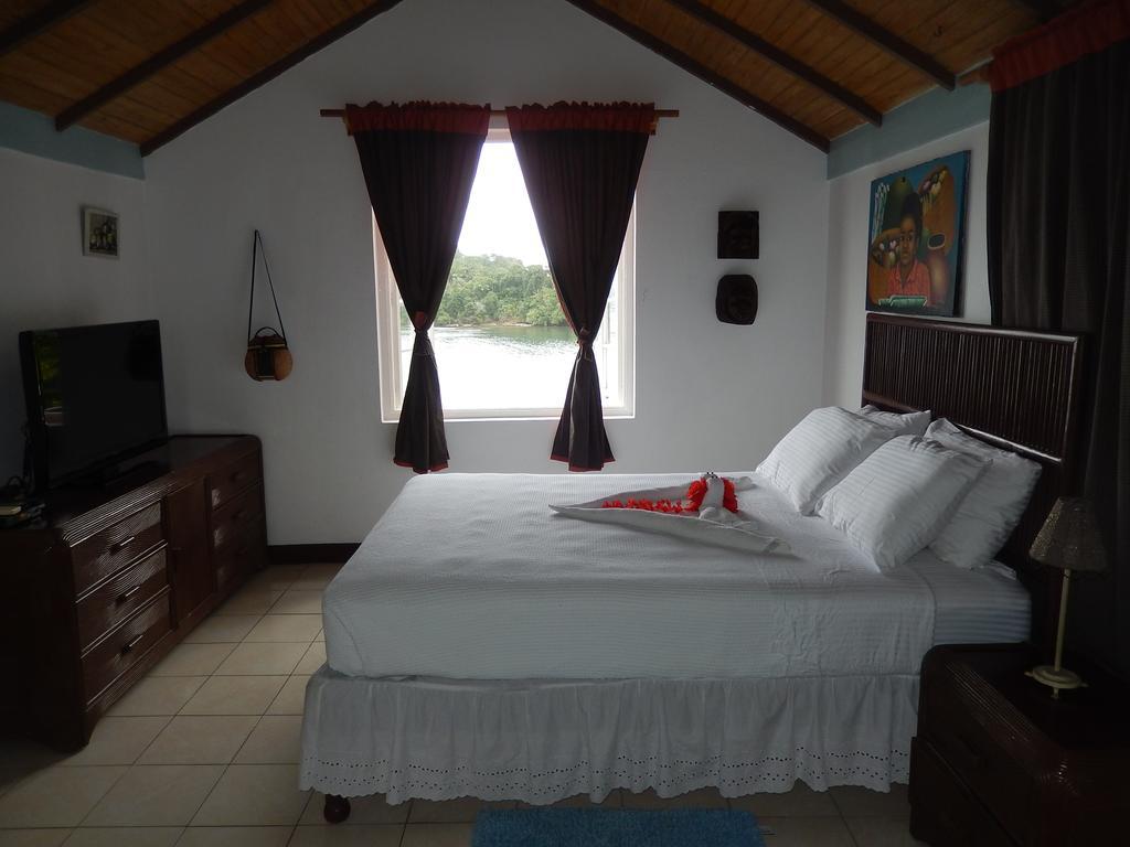 Hotel Moon San At The Blue Lagoon 3*
