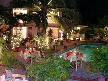 Enchanted Waters Tobago Hotel 3*