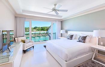 Resort Port Ferdinand Luxury And Residences Saint Peter