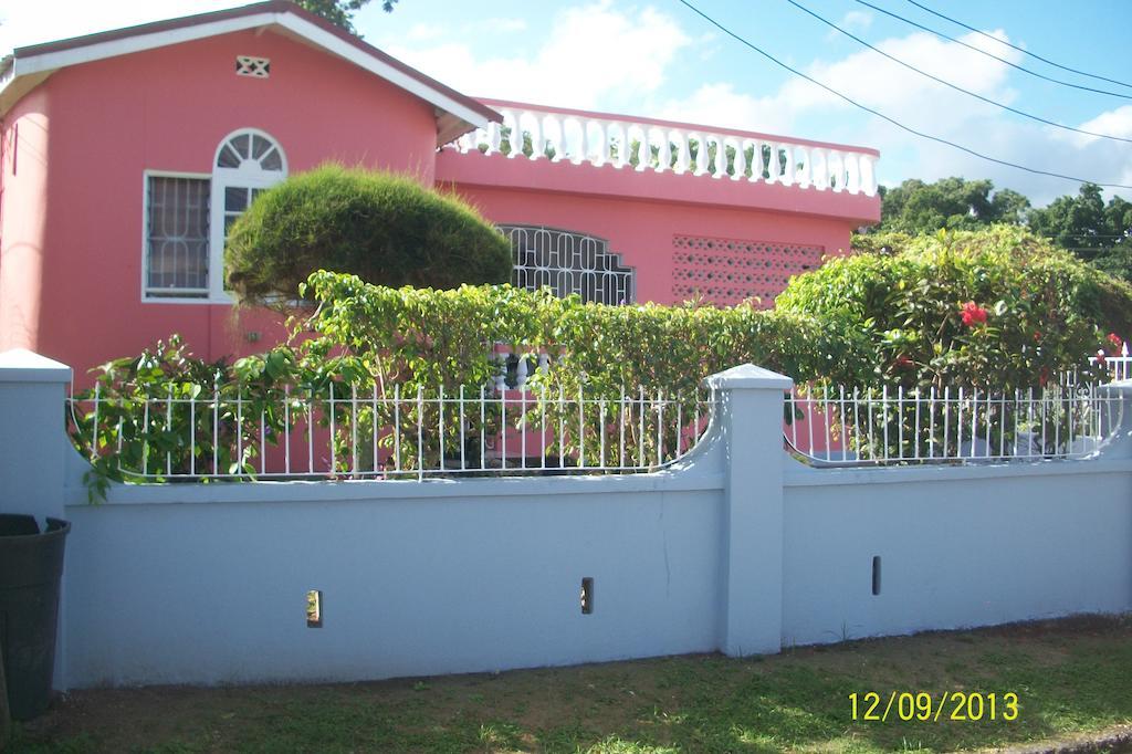 Guest house Tina's Ocho Rios