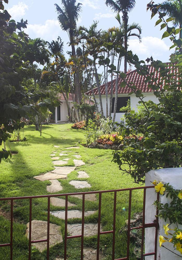 Garden By The Sea Acomodação com café da manhã 
