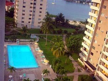 Turtle Towers Aparthotel *