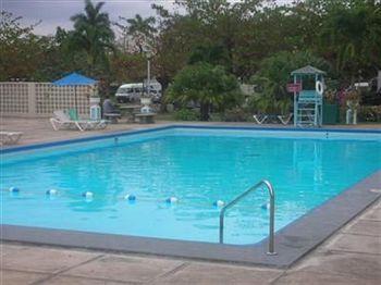 Turtle Towers Aparthotel *