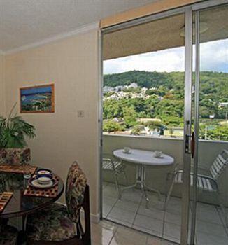 Turtle Towers Aparthotel Ocho Rios