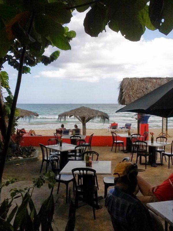 Hotel Bar-b-barn Beach Negril