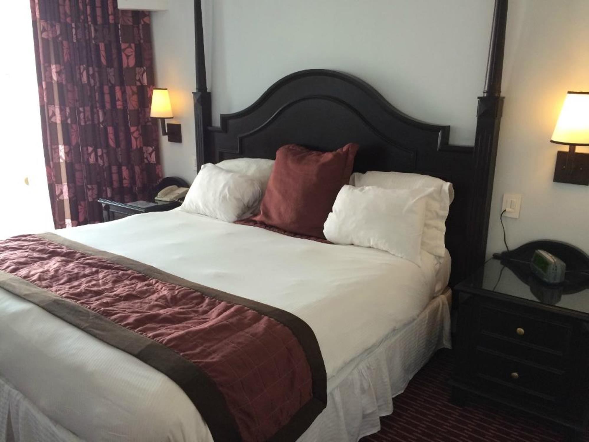 Riu Palace Paradise Island (adults Only) Creek Village