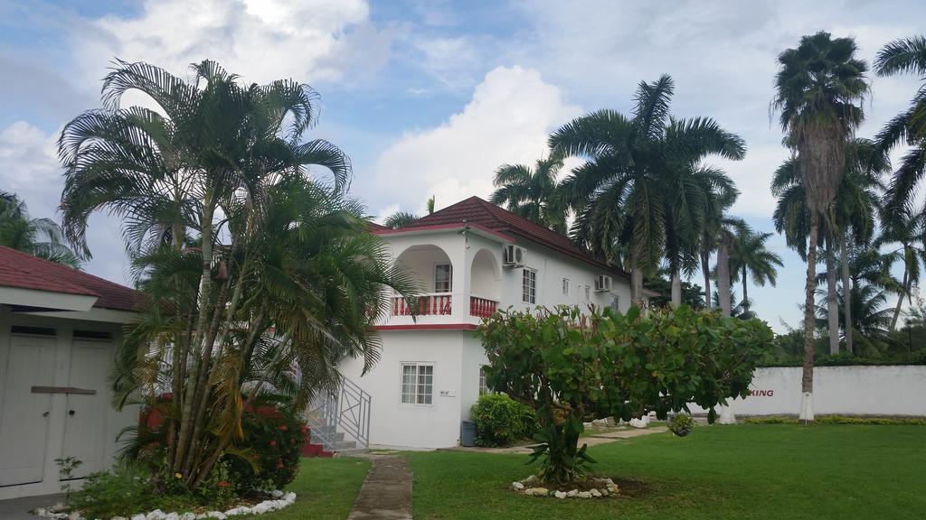 Hotel Executive Mammee Bay Ocho Rios