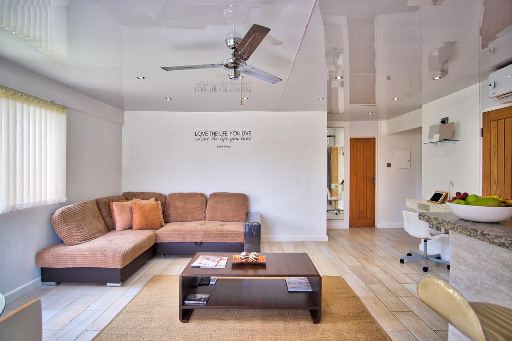 Modern Eshae Living
