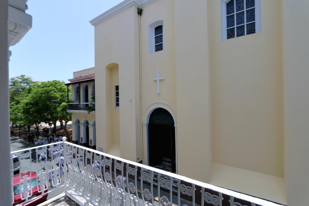 Da House 2* San Juan