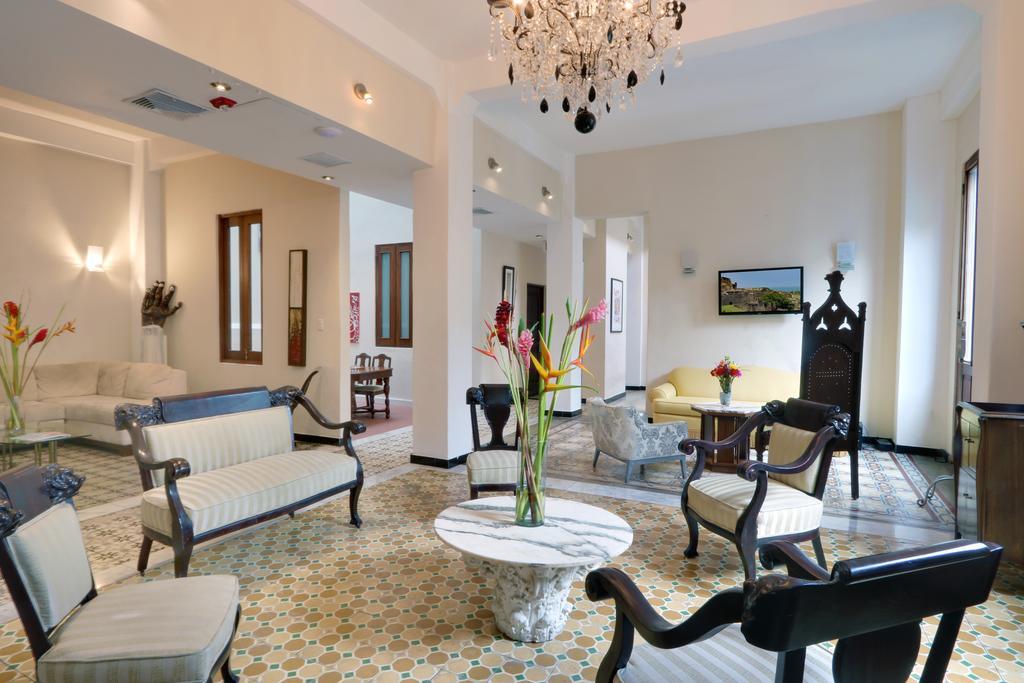 Hotel Da House 2*