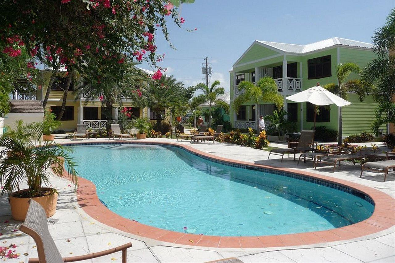 Buccaneer Club Aparthotel