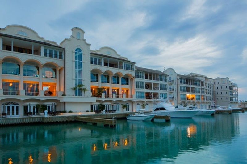 Port Ferdinand Luxury And Residences Resort 4*