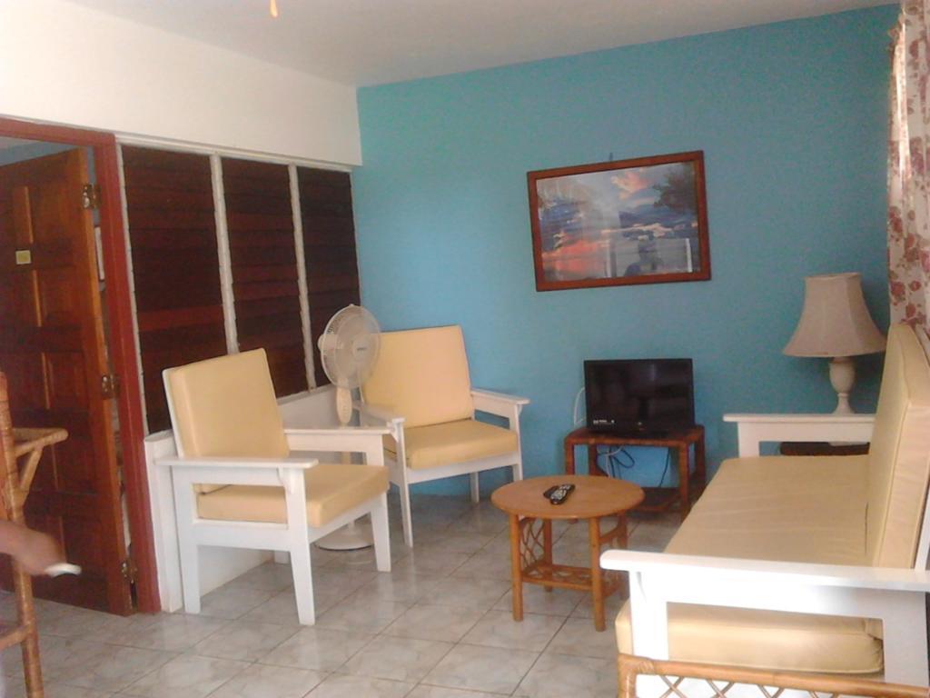 Hotel Yellow Bird Sea *