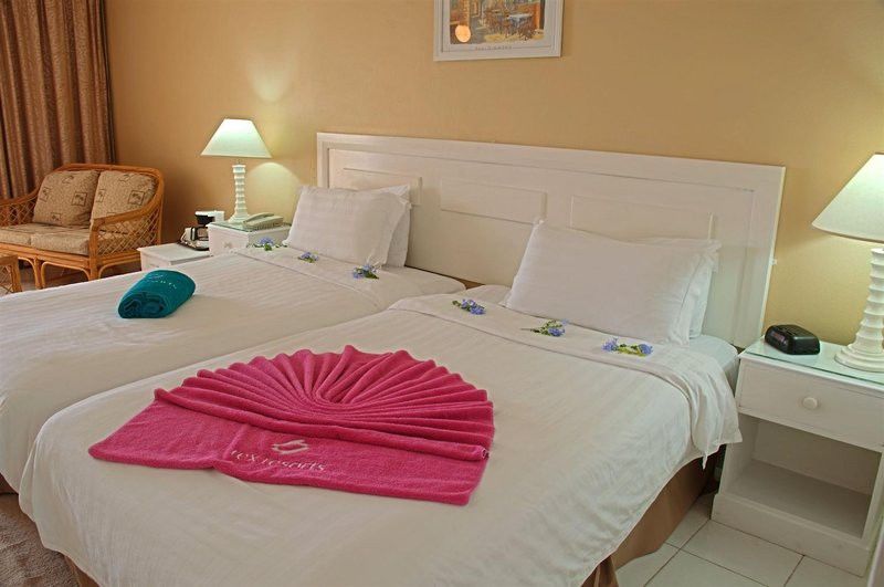 Starfish Discovery Bay Resort