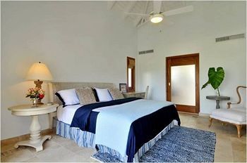 12, Punta Cayuco * Punta Cana