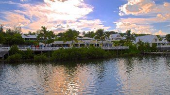 Bluff House Beach & Marina Green Turtle Cay
