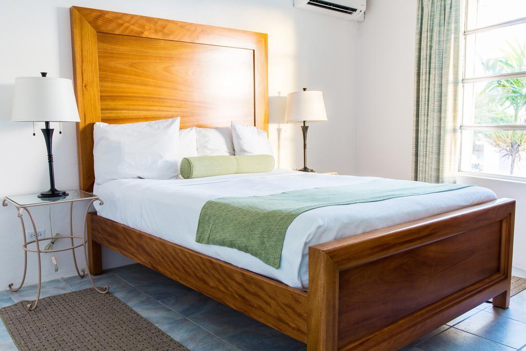 Infinity On The 3* Christ Church