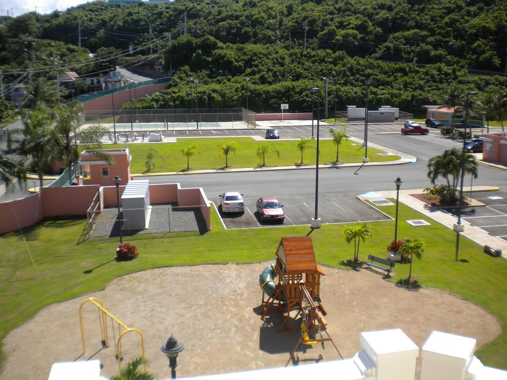 Court 744 * Isabela