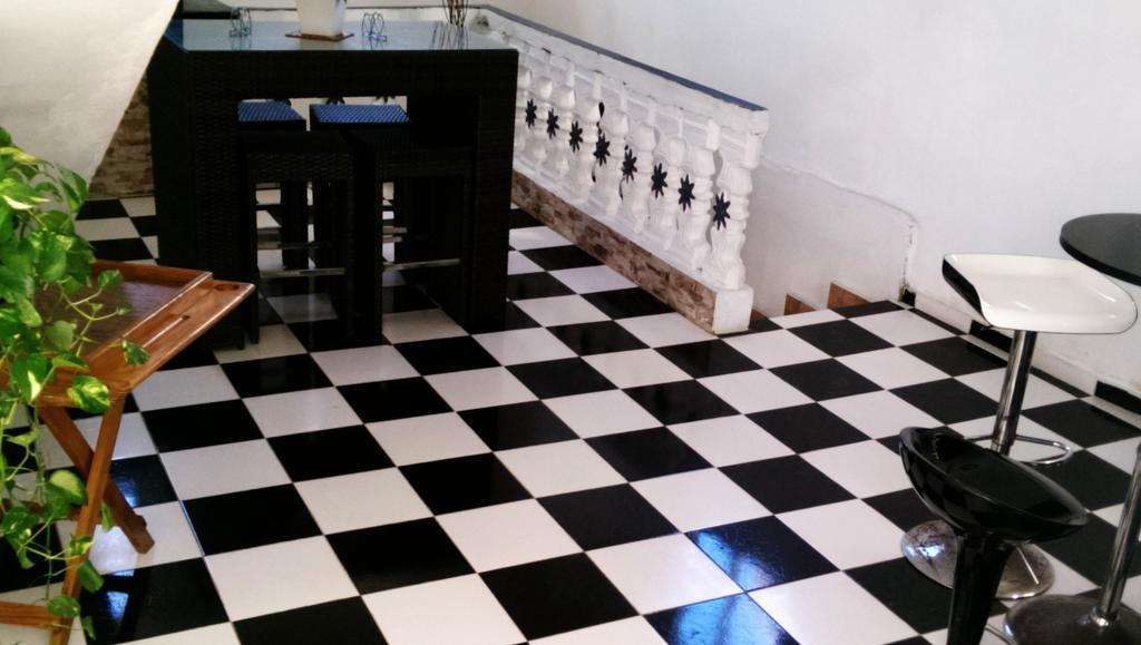 Aarony Santo Domingo