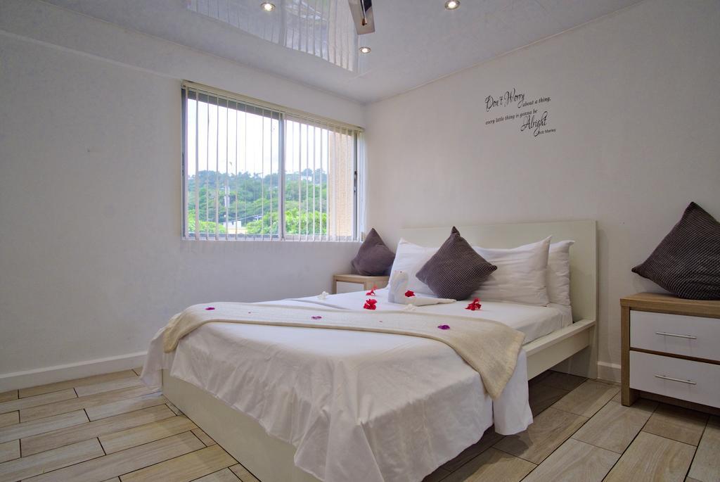 Modern Eshae Living Ocho Rios