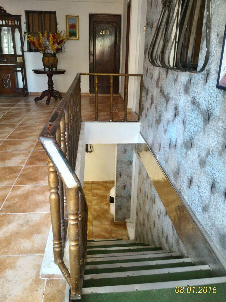 Riparbella 3* Santo Domingo