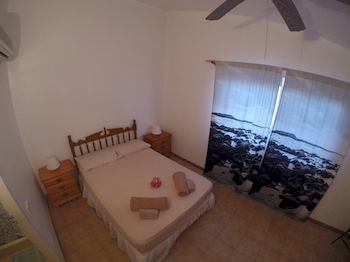 Antigua Chiama Italia Villa *