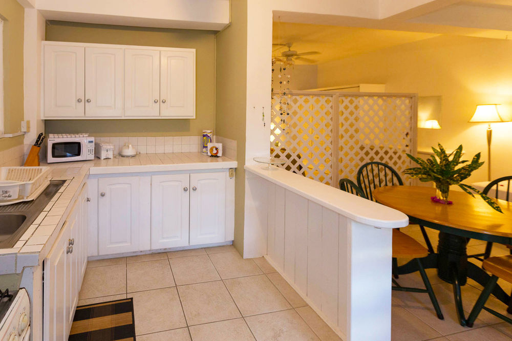 Hibiscus Heights 3*