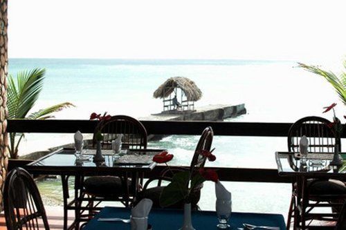 Hotel Sandy Point Village 2*